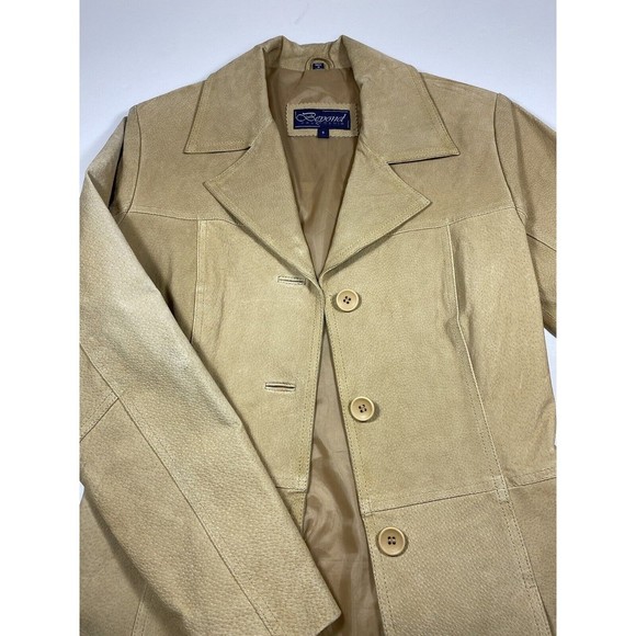 Women's Tan Leather Jacket - Picture 6 of 16